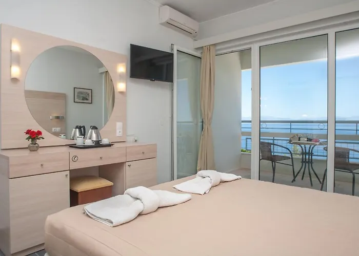 Hotel Golden Alexandros 4*