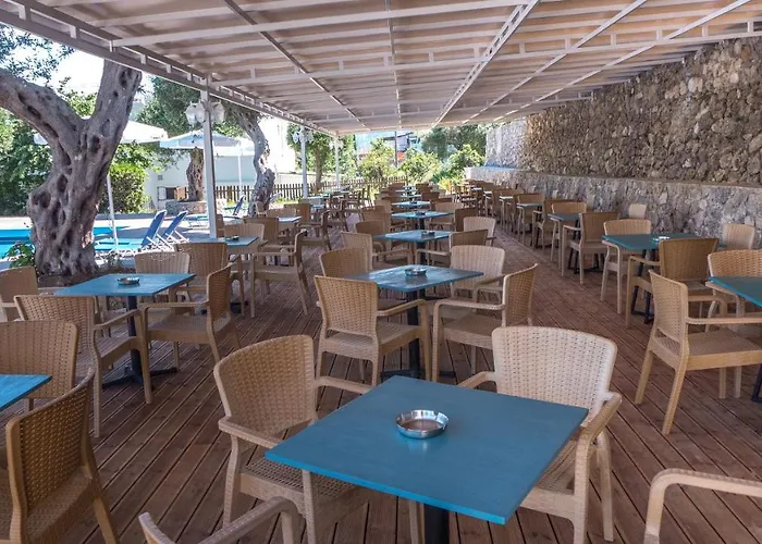 מלון Golden Alexandros Corfu (city)
